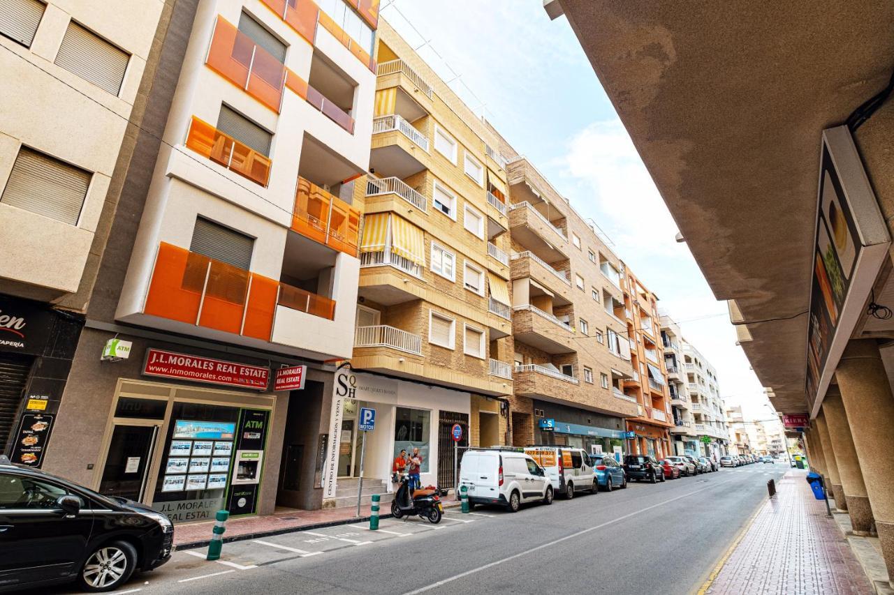 Infinity Beach Torrevieja Bagian luar foto