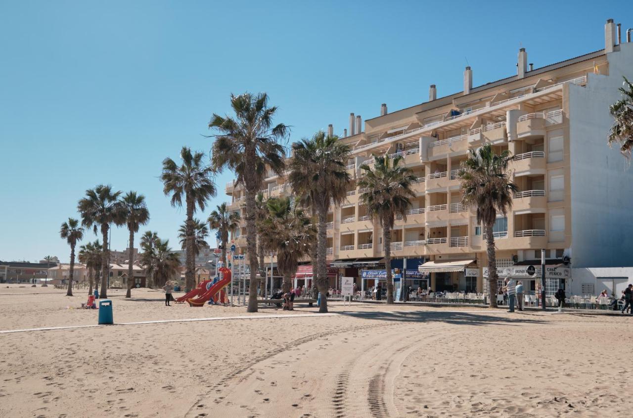 Infinity Beach Torrevieja Bagian luar foto